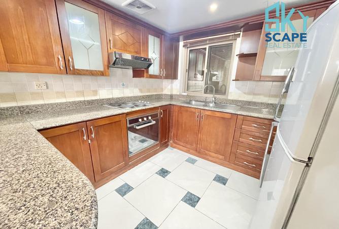 965881 - Property Image 2