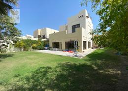 Large plot,Golf course view,extended 3BR