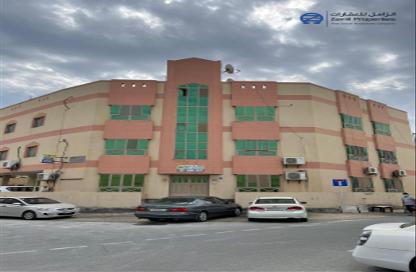 Whole Building - Studio - 7+ Bathrooms for sale in Busaiteen - Muharraq Governorate