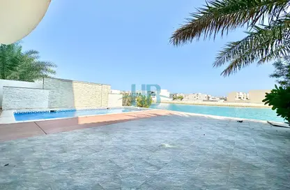 فيلا - 8 غرف نوم - 8 حمامات للبيع في النجمه - أمواج - المحرق