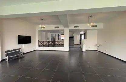 Apartment - 3 Bedrooms - 4 Bathrooms for rent in Al Marsa Floating City - Amwaj Islands - Muharraq Governorate