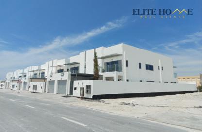 Villa - 4 Bedrooms - 6 Bathrooms for sale in Diyar Al Muharraq - Muharraq Governorate