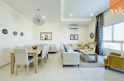 Apartment - 3 Bedrooms - 3 Bathrooms for rent in Al Juffair - Capital Governorate