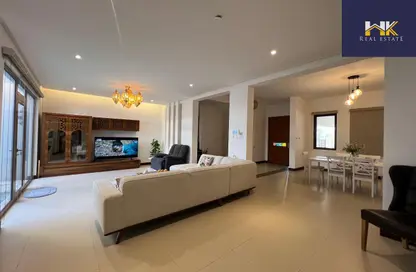 فيلا - 3 غرف نوم - 4 حمامات للايجار في النور - ديار المحرق - المحرق