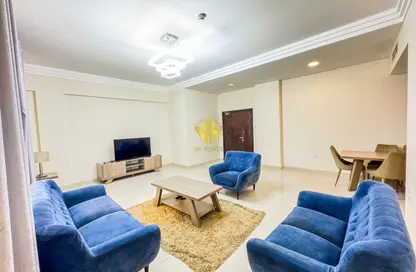 Apartment - 2 Bedrooms - 2 Bathrooms for rent in Al Juffair - Capital Governorate