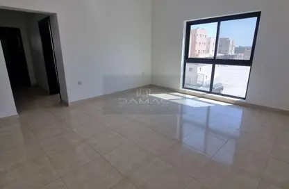 Apartment - 2 Bedrooms - 2 Bathrooms for rent in Jid Ali - Central Governorate