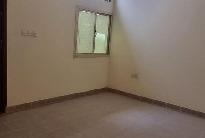 980324 - Property Image 2