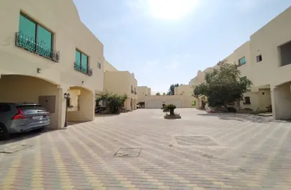 فيلا - 4 غرف نوم - 4 حمامات للايجار في الجنبية - المحافظة الشمالية