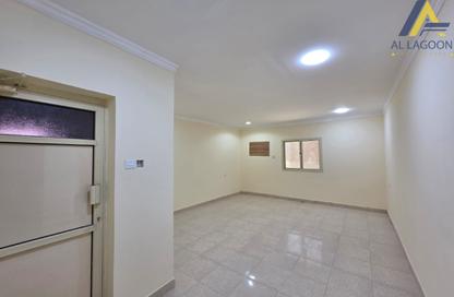 Apartment - 3 Bedrooms - 2 Bathrooms for rent in Sitra - Central Governorate