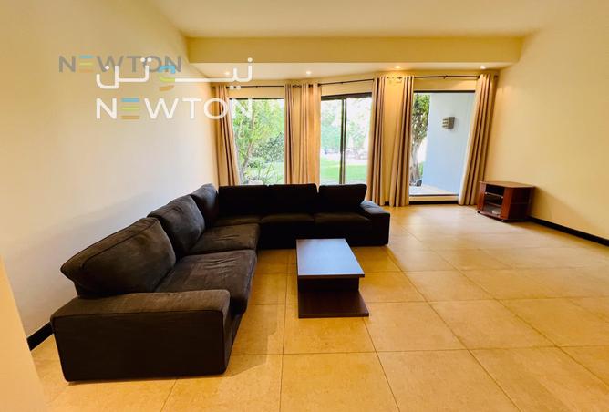 988066 - Property Image 2