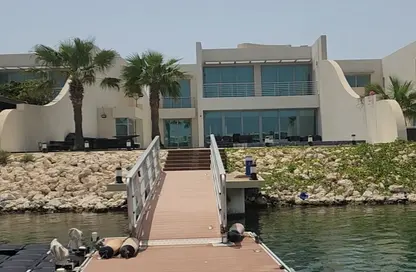 Villa - 5 Bedrooms - 7 Bathrooms for sale in Durrat Al Bahrain - Southern Governorate