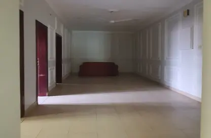 Apartment - 3 Bedrooms - 3 Bathrooms for rent in Arad - Muharraq Governorate