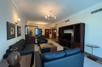 Apartment - 2 Bedrooms - 2 Bathrooms for rent in Al Juffair - Capital Governorate