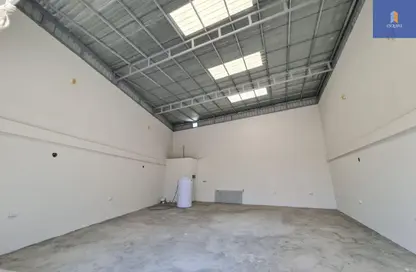 Warehouse - Studio - 1 Bathroom for rent in Hamala - Northern Governorate