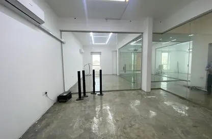 Office Space - Studio - 3 Bathrooms for rent in Zinj - Manama - Capital Governorate