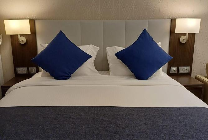 957807 - Property Image 2