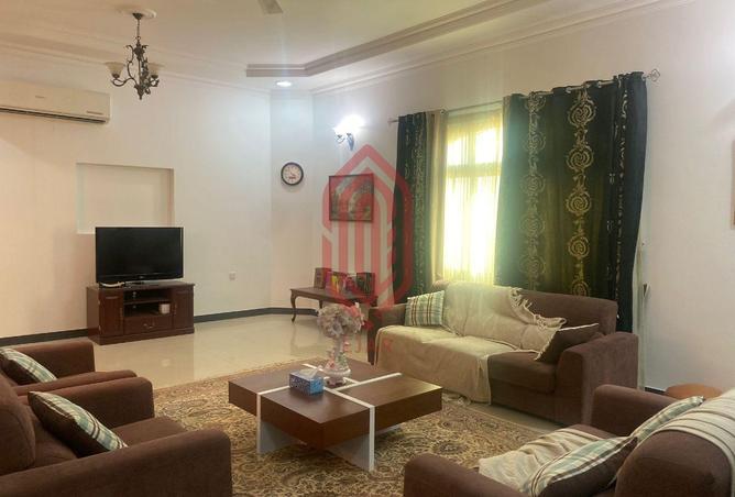 957794 - Property Main Image