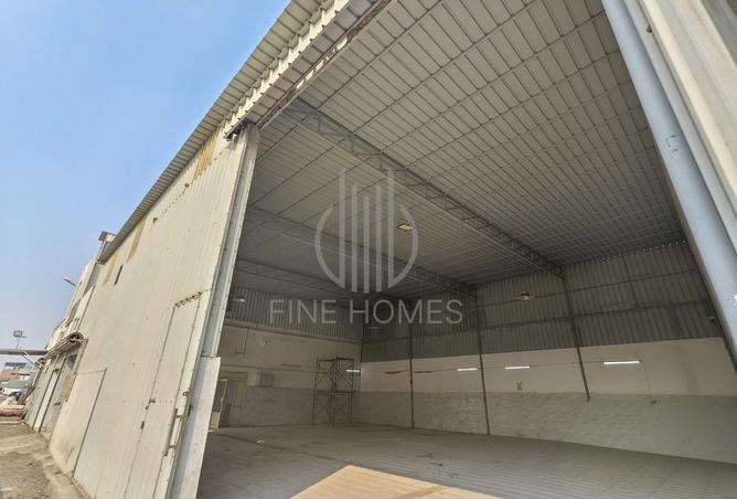 964970 - Property Image 2