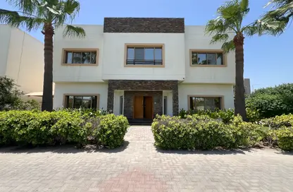 Villa - 5 Bedrooms - 6 Bathrooms for rent in Janabiya - Northern Governorate