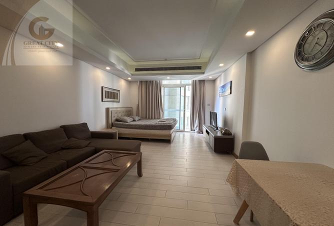 977577 - Property Image 2