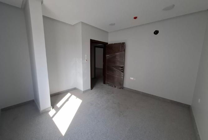 977760 - Property Image 3