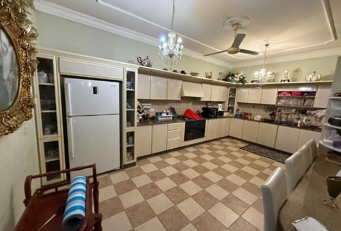 966110 - Property Image 3