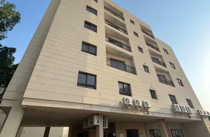 Apartment - 2 Bedrooms - 2 Bathrooms for rent in Adliya - Manama - Capital Governorate