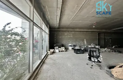 صالة عرض - استوديو - 2 حمامات للايجار في السيف - محافظة العاصمة
