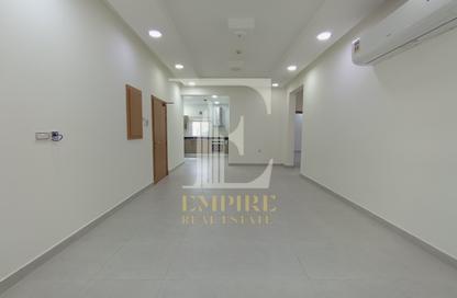 Apartment - 3 Bedrooms - 2 Bathrooms for rent in Saar - Northern Governorate