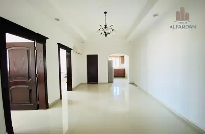 Office Space - Studio - 2 Bathrooms for rent in Mahooz - Manama - Capital Governorate