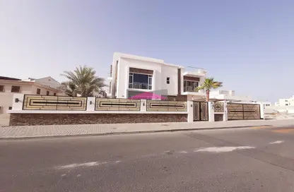 Villa - 5 Bedrooms - 5 Bathrooms for rent in Amwaj Avenue - Amwaj Islands - Muharraq Governorate
