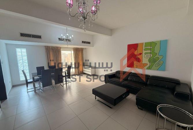 975536 - Property Image 3