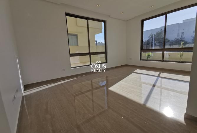 935270 - Property Image 2
