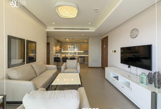 989650 - Property Image 2