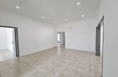 Villa - 3 Bedrooms - 3 Bathrooms for rent in Jannusan - Northern Governorate