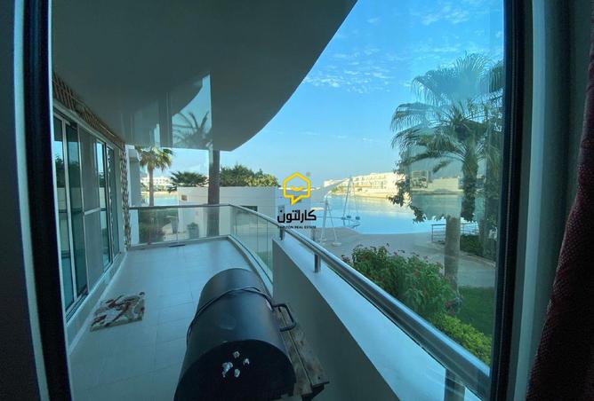 955158 - Property Image 2