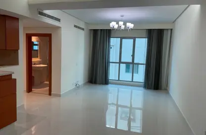 Apartment - 2 Bedrooms - 2 Bathrooms for rent in Zinj - Manama - Capital Governorate