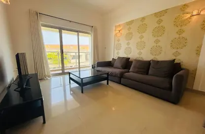 شقة - غرفة نوم - 2 حمامات للايجار في شارع أمواج - أمواج - المحرق شقة - غرفة نوم - 2 حمامات للايجار في شارع أمواج - أمواج - المحرق