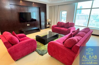 Apartment - 3 Bedrooms - 4 Bathrooms for rent in Segaya - Manama - Capital Governorate
