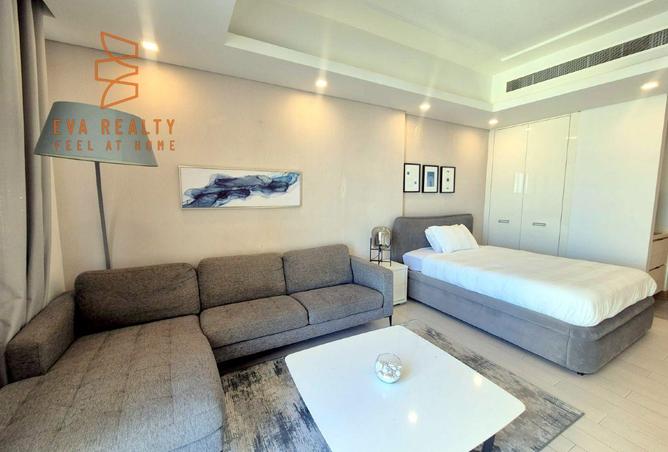 974878 - Property Image 2