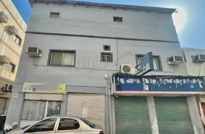 عمارة بالكامل - 7 غرف نوم - 4 حمامات للبيع في المحرق - المحرق