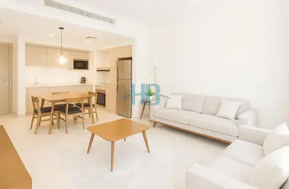 شقة - 2 غرف نوم - 2 حمامات للايجار في مراسي البحرين - ديار المحرق - المحرق