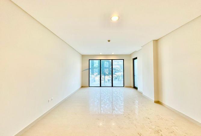 963816 - Property Image 2