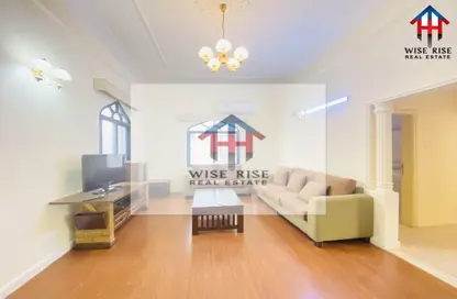 Apartment - 2 Bedrooms - 2 Bathrooms for rent in Zinj - Manama - Capital Governorate
