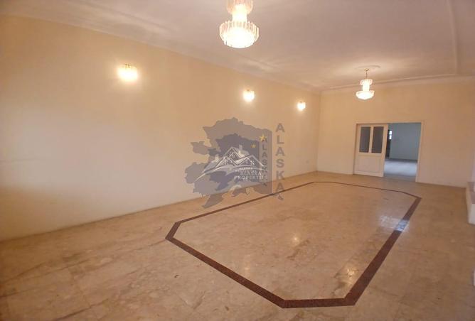 896968 - Property Image 3