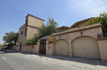 Villa - 7+ Bedrooms - 7+ Bathrooms for sale in Isa Town - Central Governorate