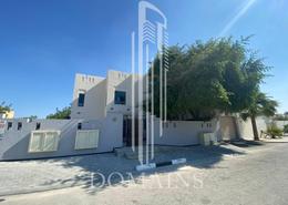 Compound - 3 bedrooms - 4 bathrooms for sale in Hamala - Northern Governorate