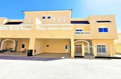 Outdoor Building image for: Villa - 3 Bedrooms - 4 Bathrooms for rent in Hamala - Northern Governorate, Image 1