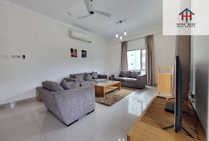 982938 - Property Image 3