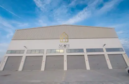 Warehouse - Studio - 7+ Bathrooms for sale in Sitra - Central Governorate